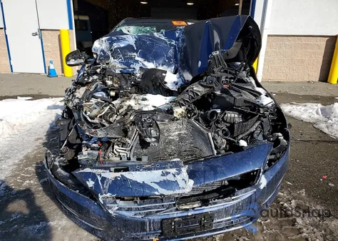 2015 Volvo V60 Premier+ из США, поврежденный, VIN YV140MEC4F1204521